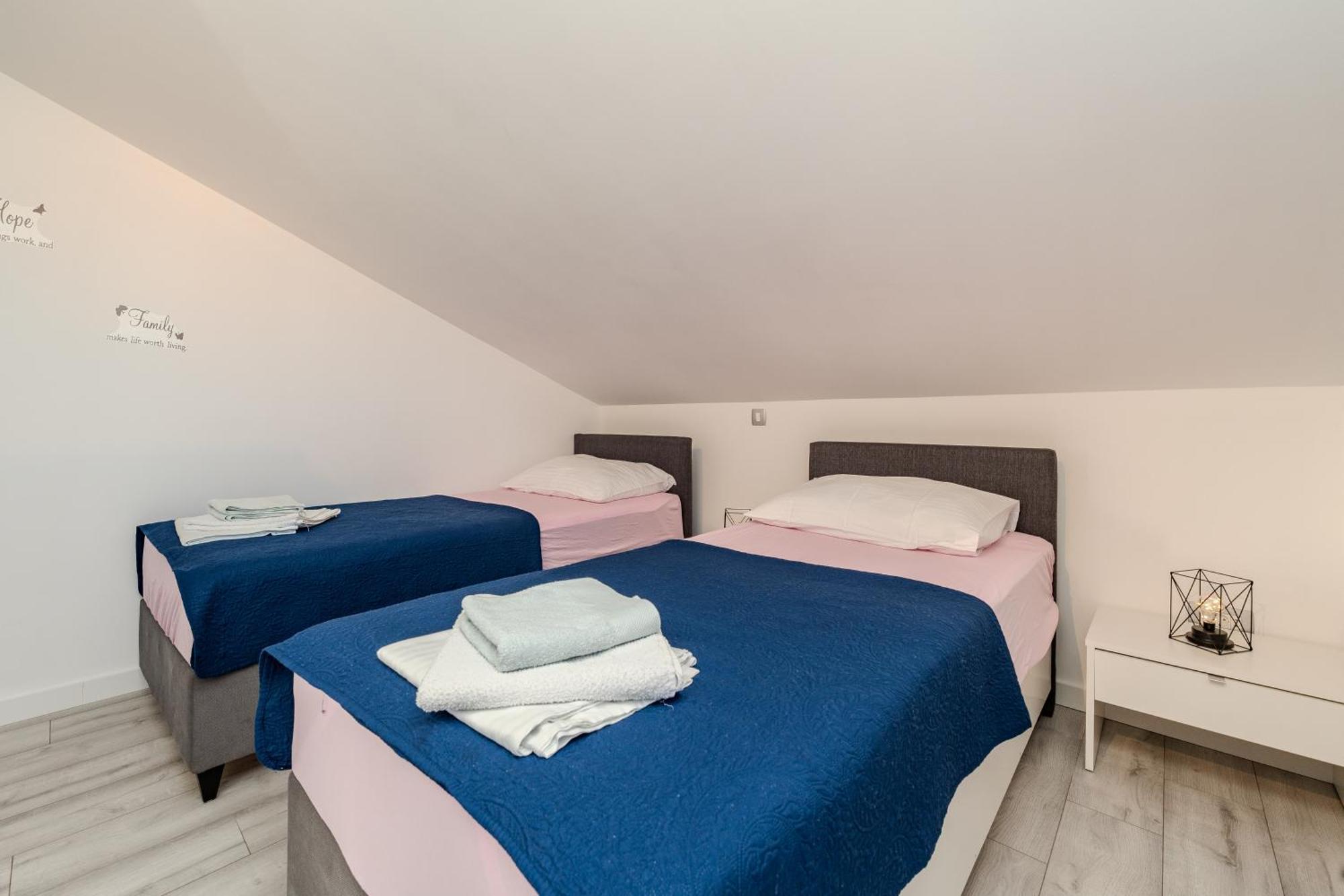 Ferienwohnung Dali II Novalja Exterior foto