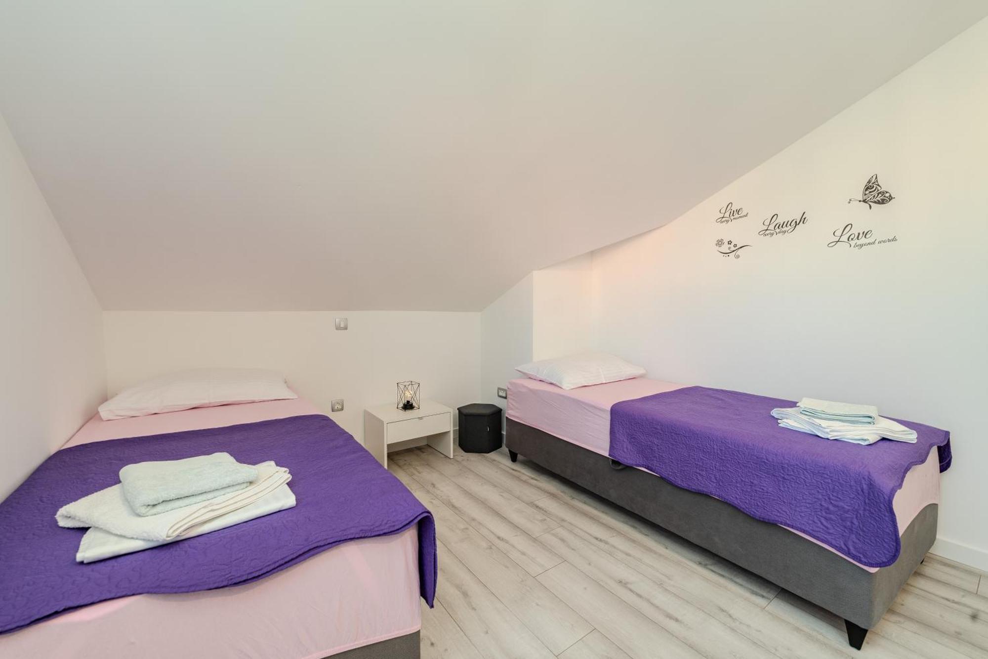 Ferienwohnung Dali II Novalja Exterior foto